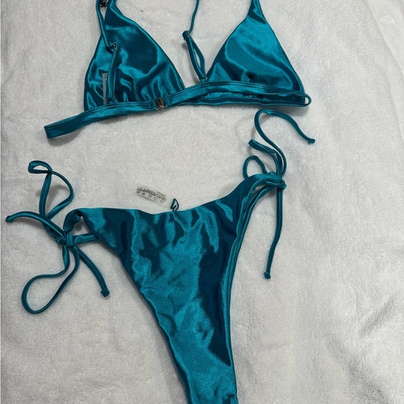 Zaful Blue Shimmer String Bikini - Picture 4 of 5